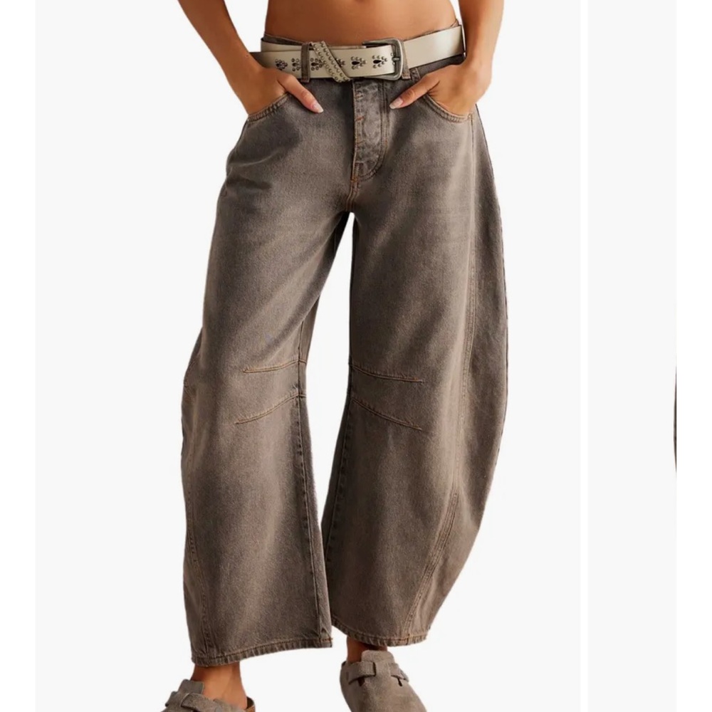 We The Free Good Luck Barrel leg Jean size 29